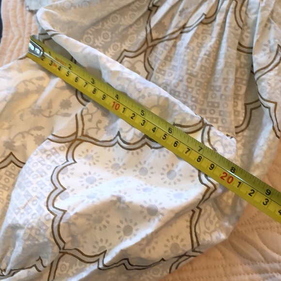 Irving & Fine Crisp India cotton u-neckline, side split hem tunic print blouse - Picture 8 of 8